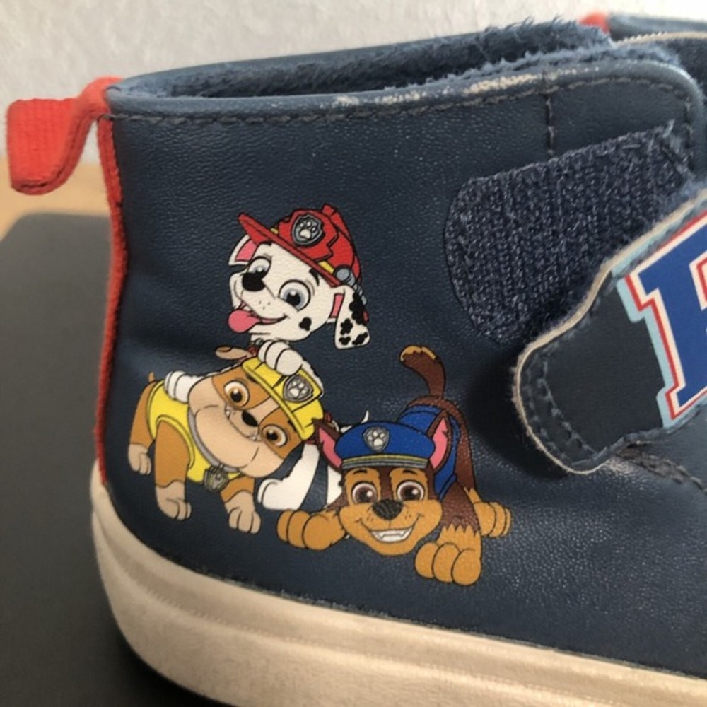 Paw Patrol‎ kids shoes Size 7.5
